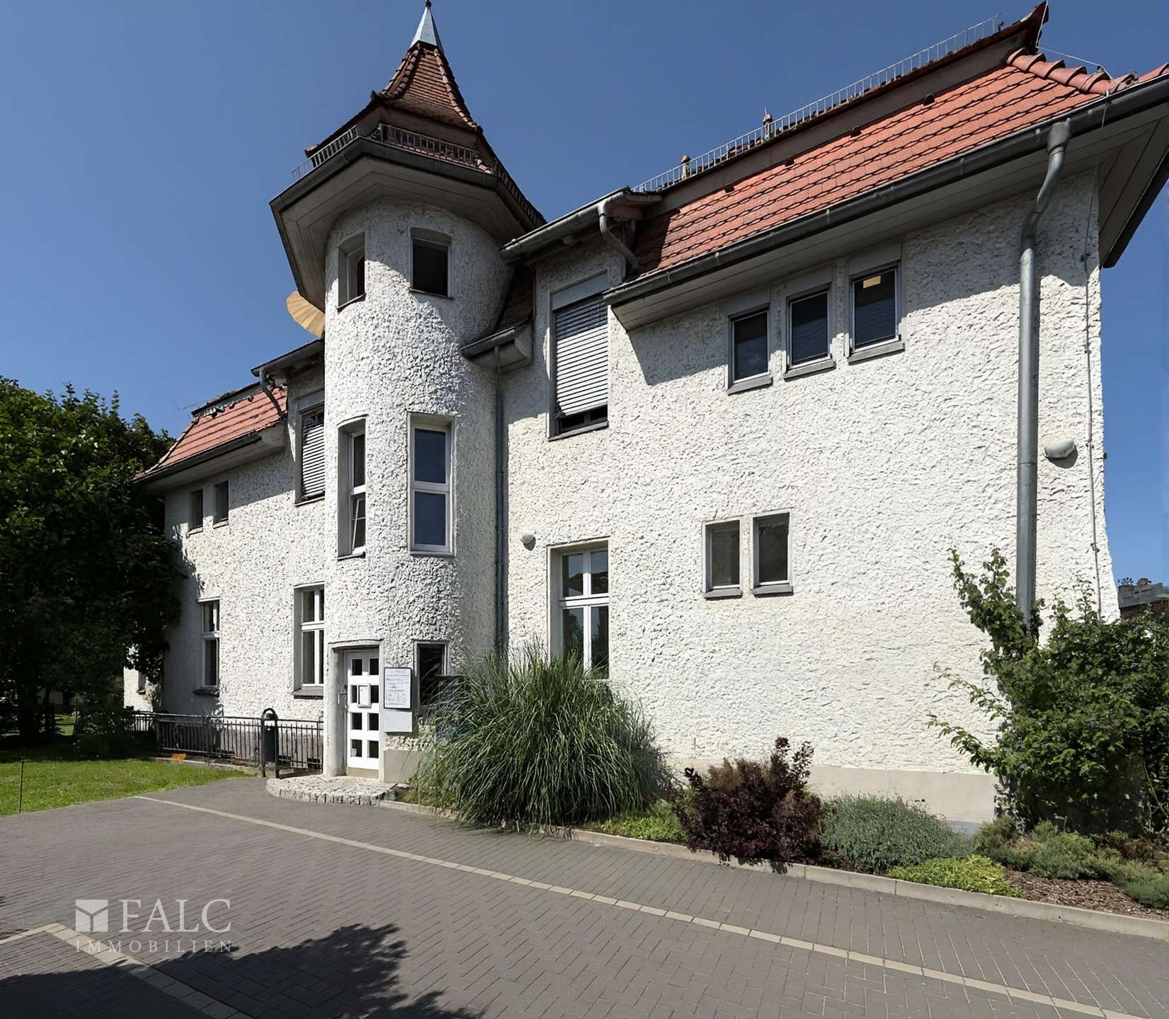 Außenansicht Eingang